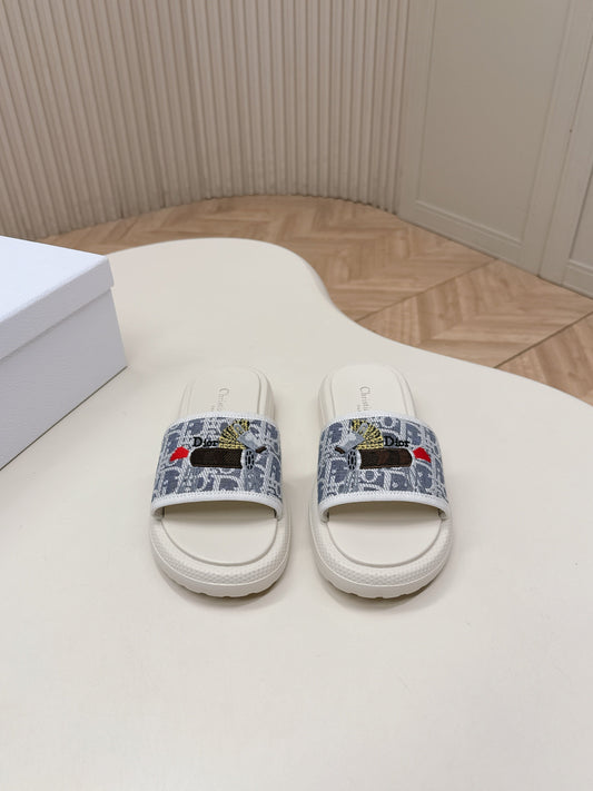 CD 26s Slippers White Blue Canvas Lambskin 643804