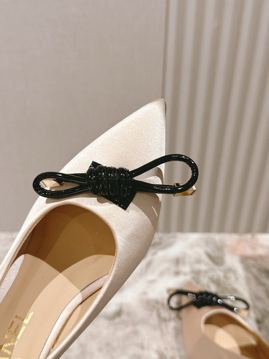 CC 26s Slingback 85 Beige Satin Sheepskin 658479