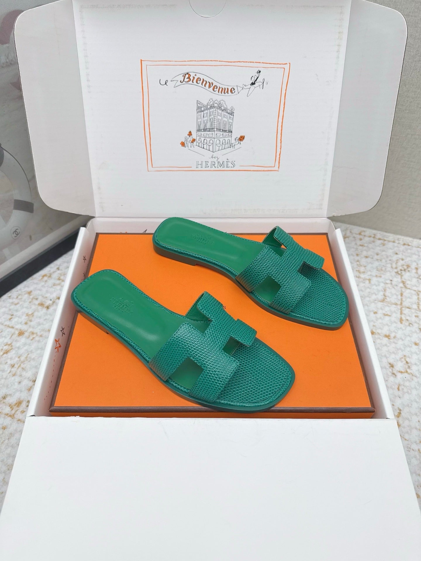 HM 26ss Oran Sandals Dark Green Cowhide 625049