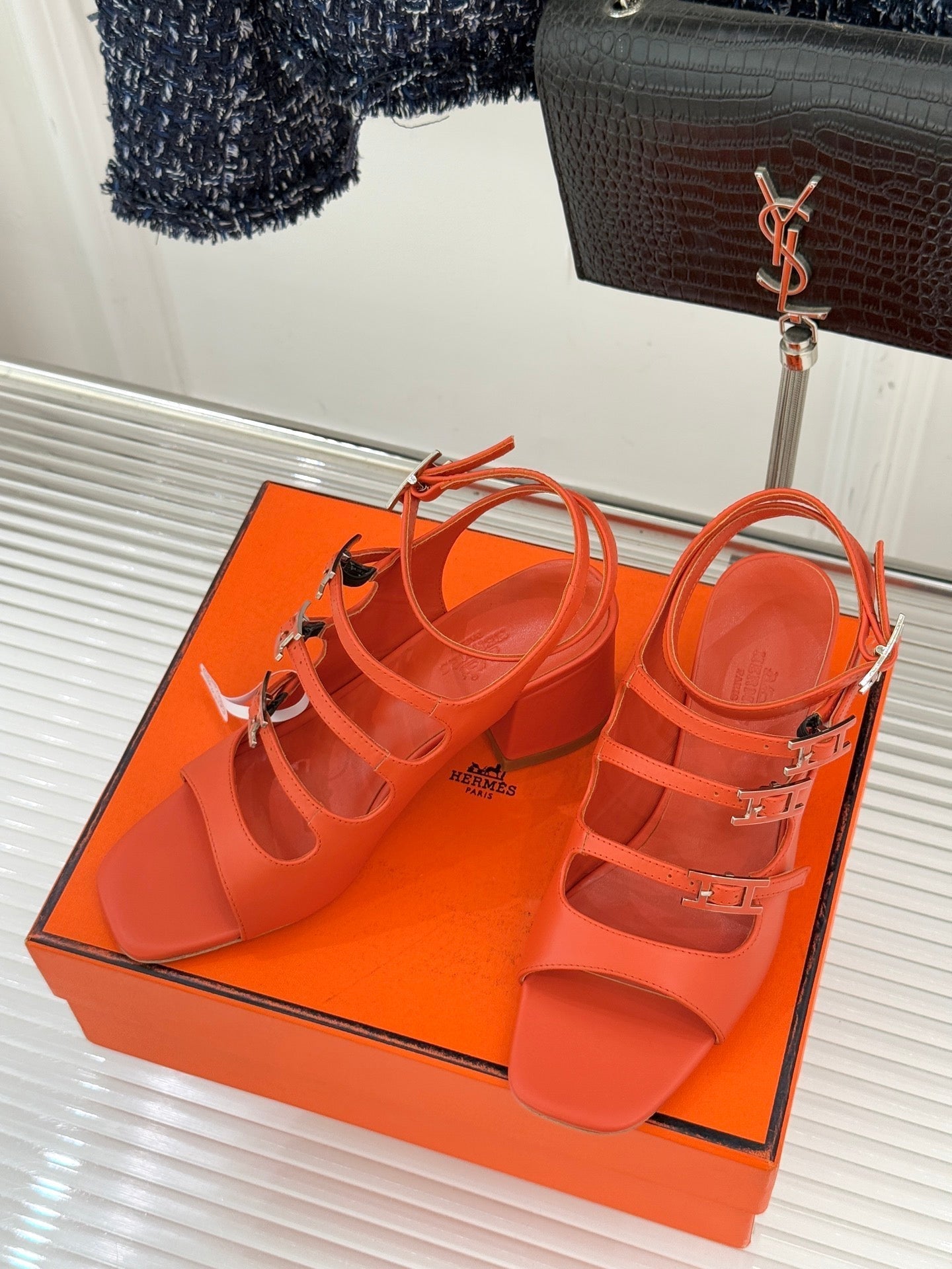 HM 26ss Peep Toe Sandals 65 Orange Sheepskin 642763