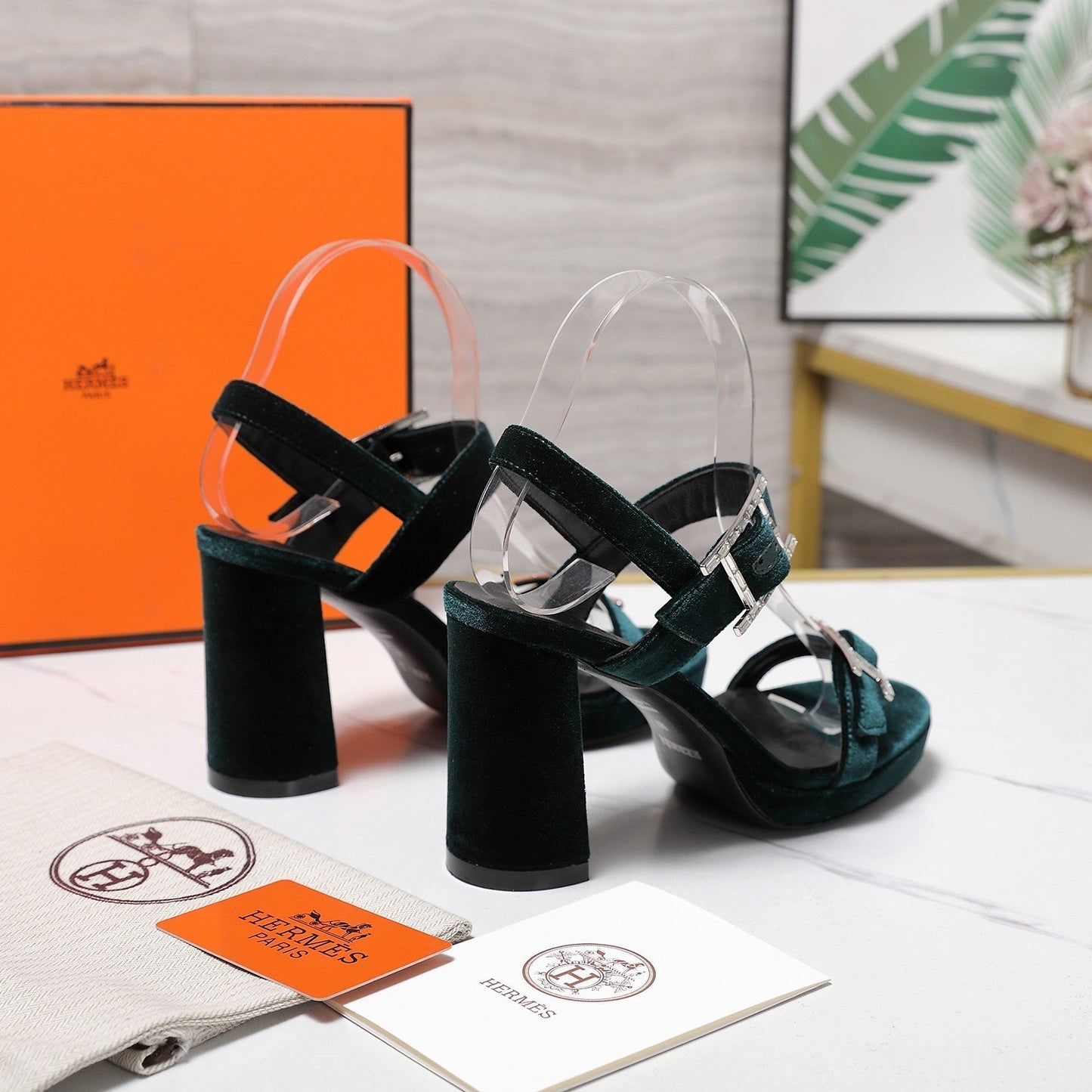 HM 26ss Platform High-Heeled Sandals Forest Green Velvet Sheepskin 601222