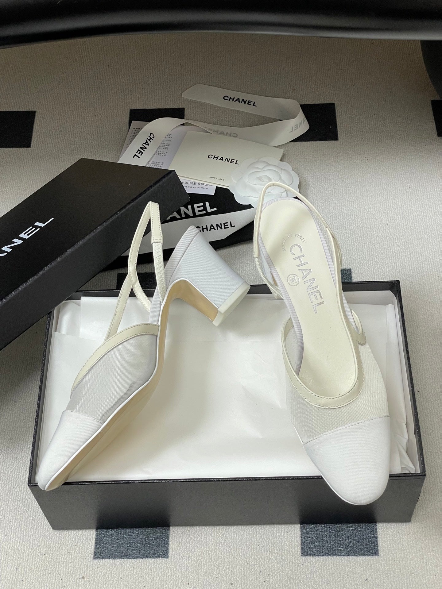 CC 26s Slingback 65 White Mesh Fabric Sheepskin 649445