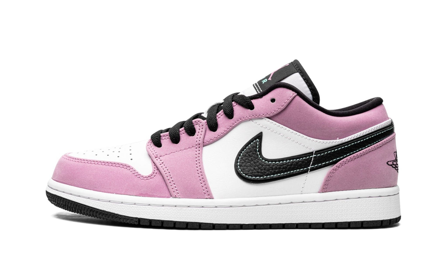 Air Jordan 1 Low SE “Violet Shock” Sneakers - Basketball Legend
