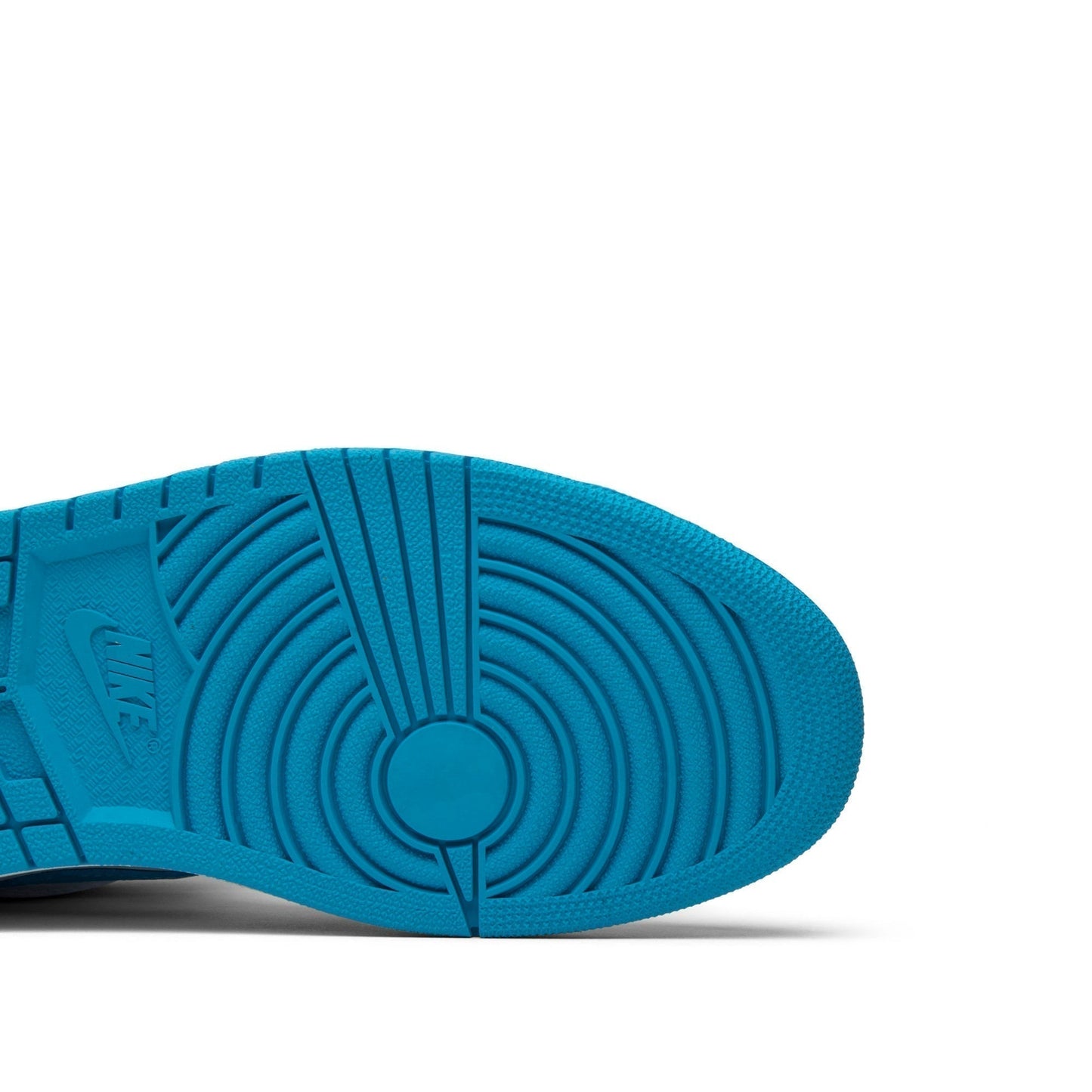 Air Jordan 1 Retro High OG ‘UNC’ 555088-117 Sneakers - Performance Runner