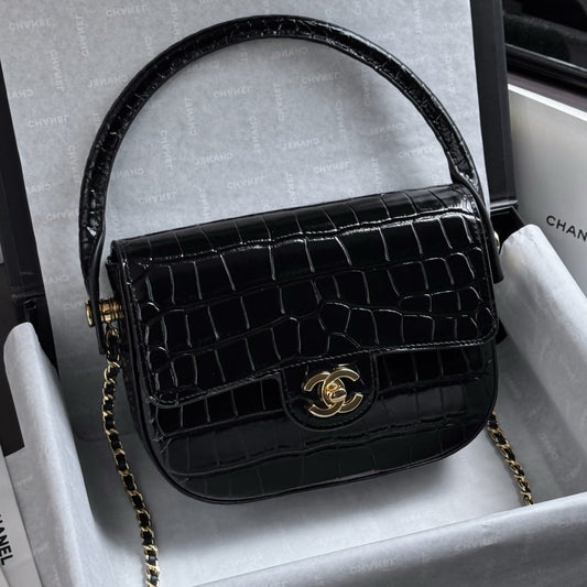 Chanel 2026 Crocodile Embossed Flap Bag 19.5cm Calfskin