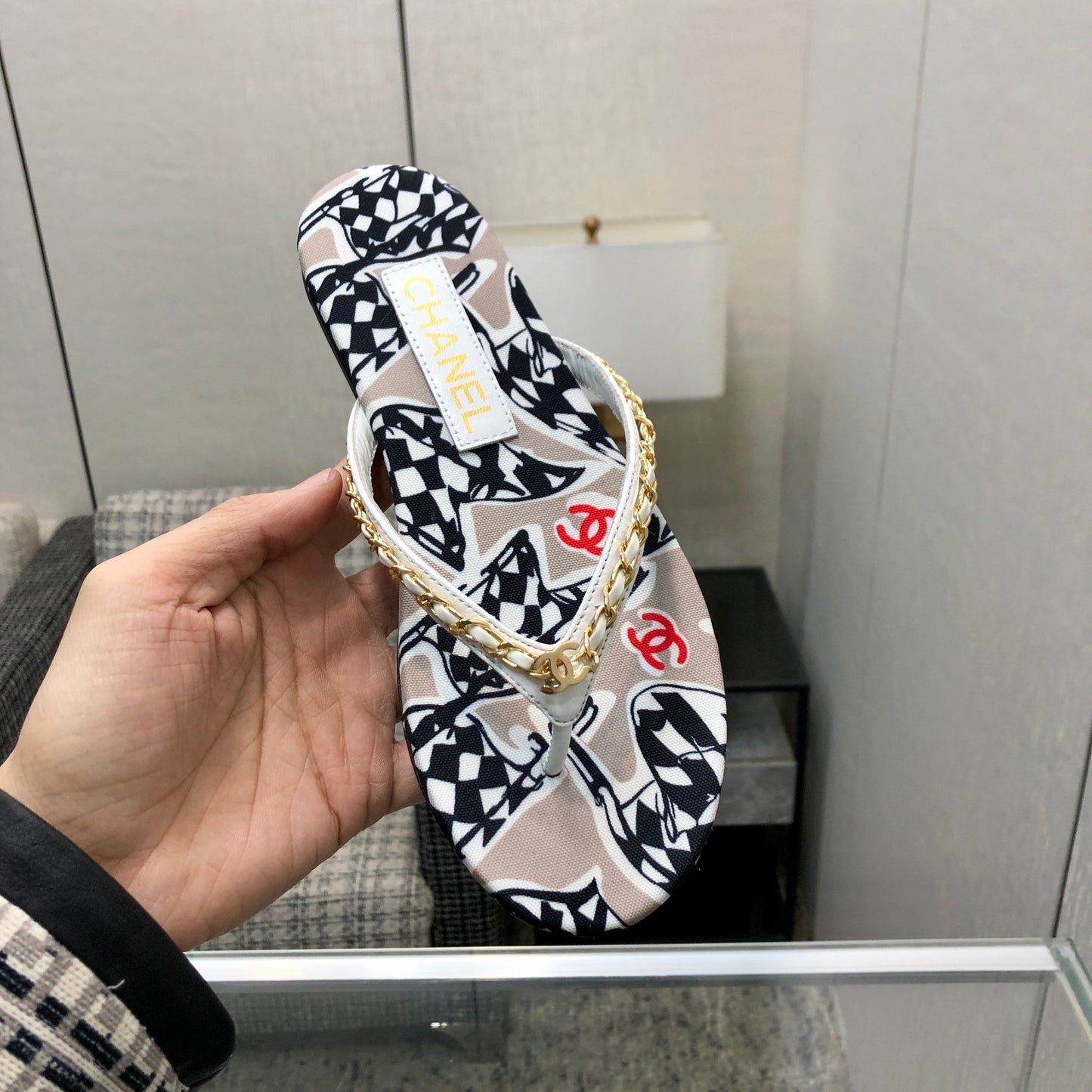 Chanel 2026 Flip-Flops Sheepskin 826149