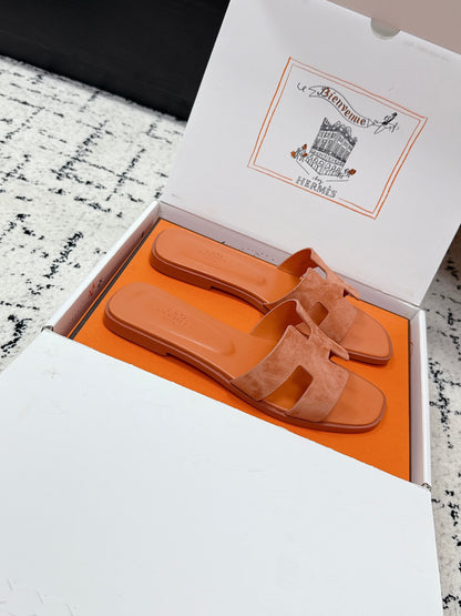 HM 26ss Oran Sandals Light Orange Suede Cowhide 617198