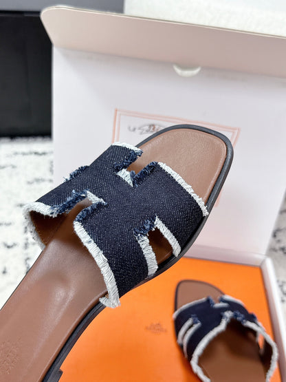 HM 26ss Oran Sandals Dark Brown Canvas Cowhide 617217
