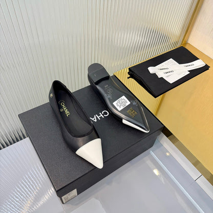 CC 2026 Ballet Flats Black White Sheepskin 668124