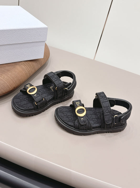 CD 26A Platform Sandal Jacquard Embroidered Fabric