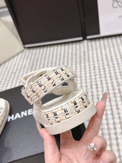 CC 26s Sandals Beige Leather Raffia 632399