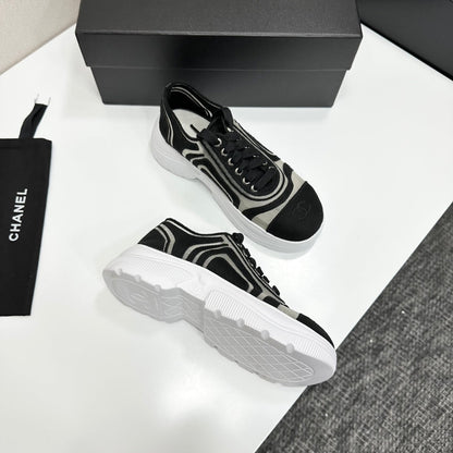 CC 26s Casual Sneakers Rhinestones Black White Mesh Sheepskin 626364