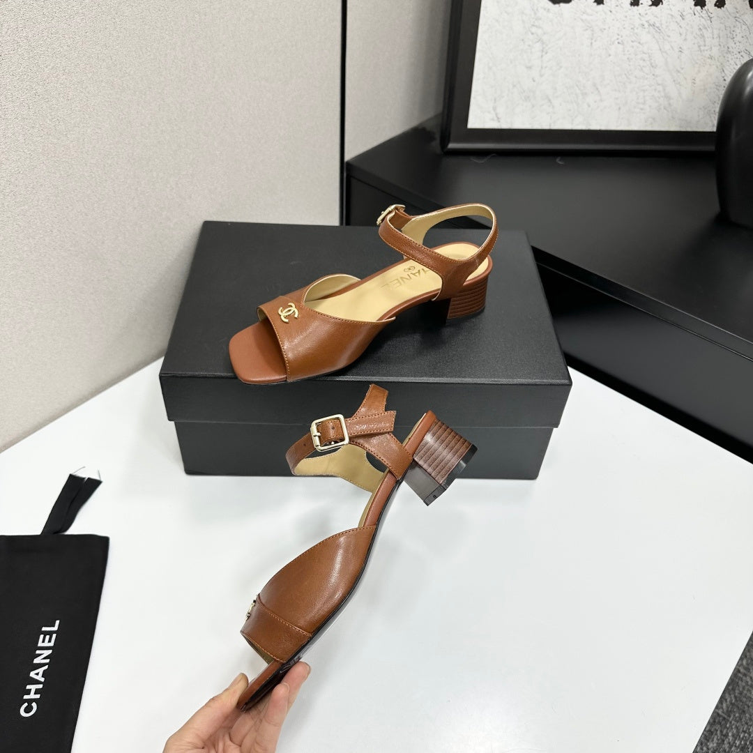 CC 2026 Mary Jane Sandals 45 Brown Cowhide 668112