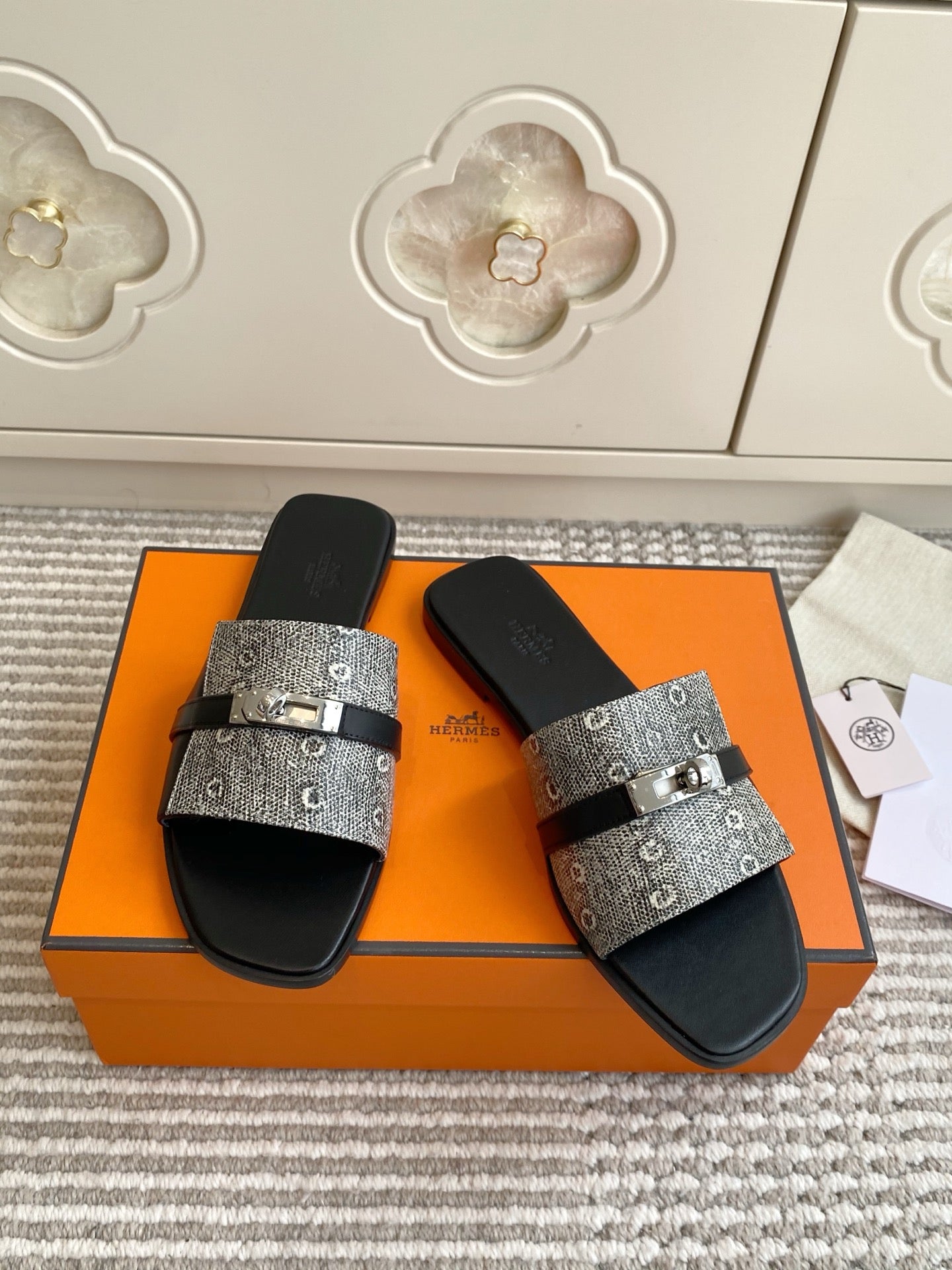 HM Giulia Sandals Calfskin 858889
