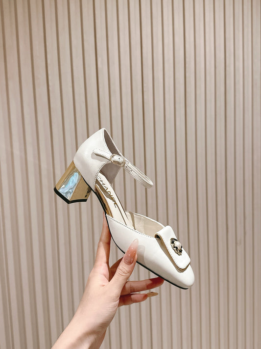 CC 26s Mary Jane Sandals 65 White Sheepskin 658472