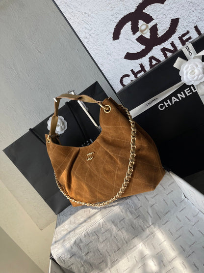 Chanel 2026 Hobo Beach Tote Bag 33cm Tan Suede