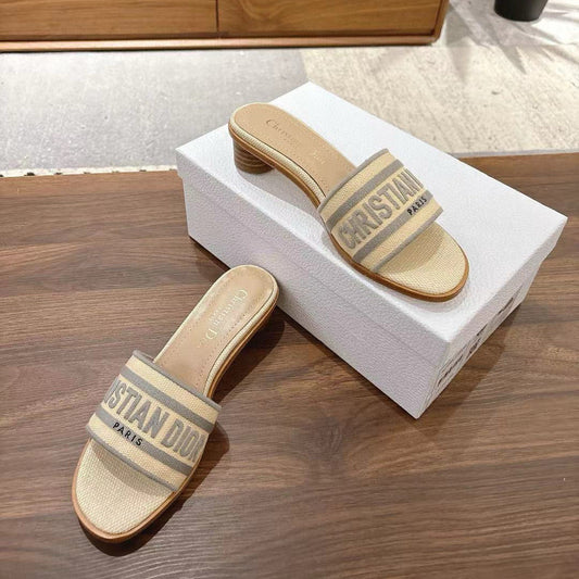 CD 26s Embroidered Sandals Beige Gray Canvas Sheepskin 664324