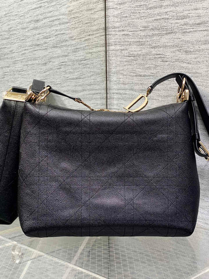 Dior 2026 Diorly Bag 31.5cm Black Flat Cannage Calfskin 286592