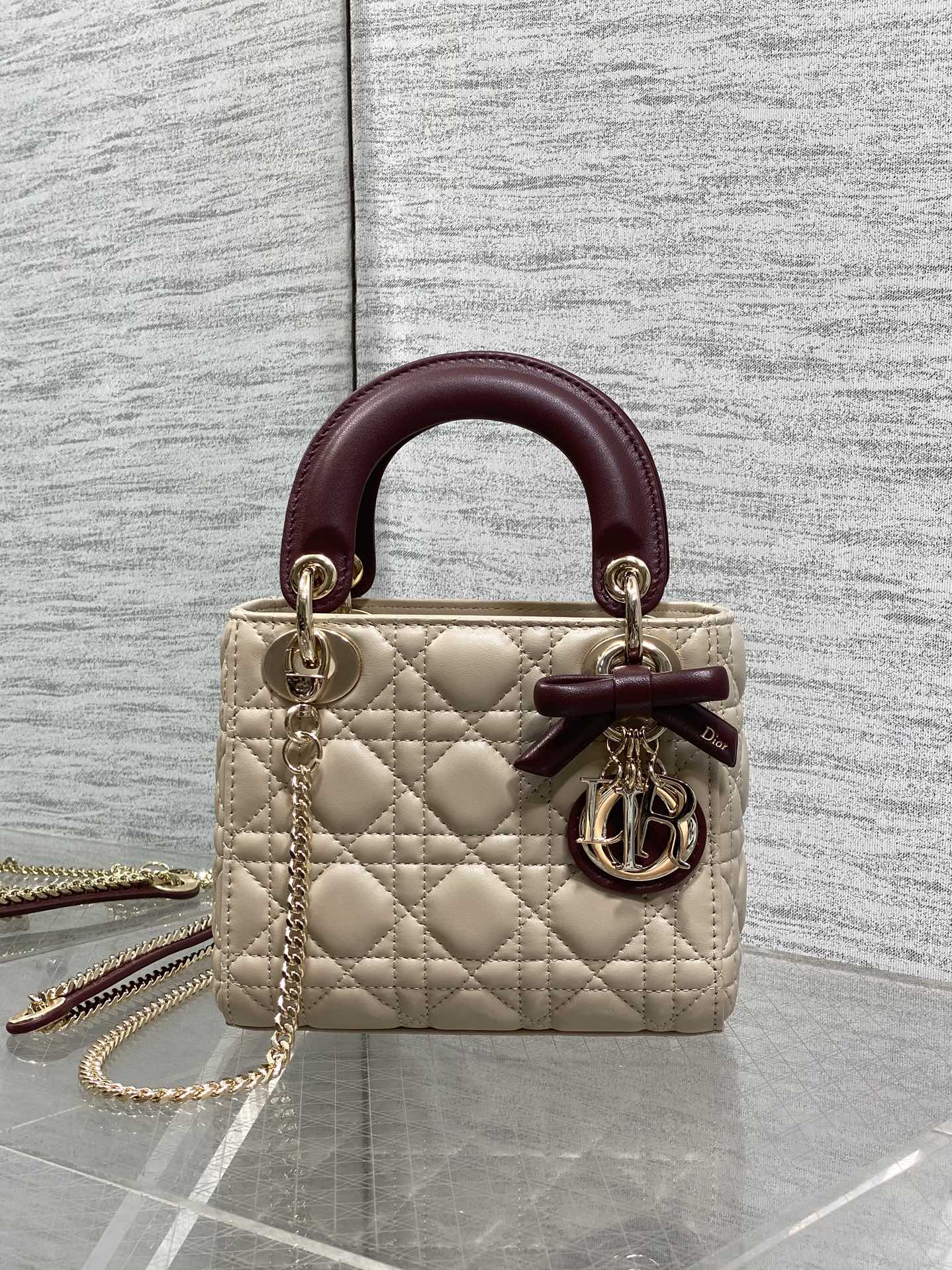 Dior 2026 Bow Lady Dior 17cm Beige Burgundy Lambskin 286583