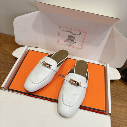 HM 26ss Mule White Calfskin Gold Buckle 638471