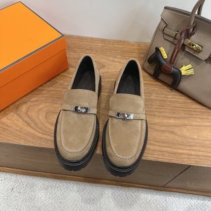 HM 26ss Loafers Dark Beige Black Suede Calfskin 638441