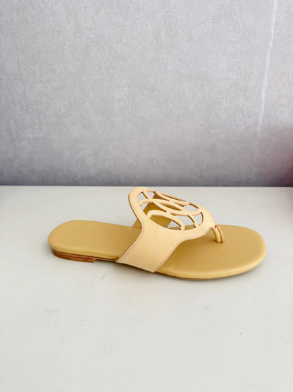 HM 26ss Pig-Nose Slipper Light Yellow Leather 605911