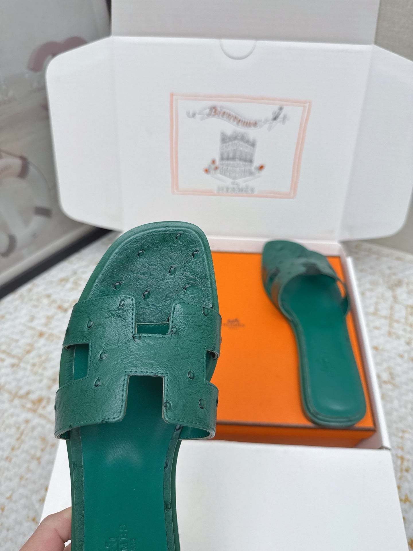 HM 26ss Oran Sandals Forest Green Ostrich Leather 625108