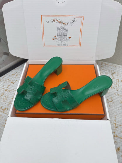 HM 26ss Oran Sandals 50 Dark Green Ostrich Leather 625134