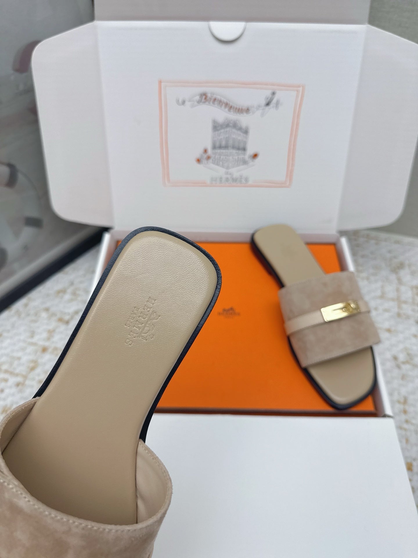 HM 26ss Oasis Sandals Taupe Suede Cowhide 625145