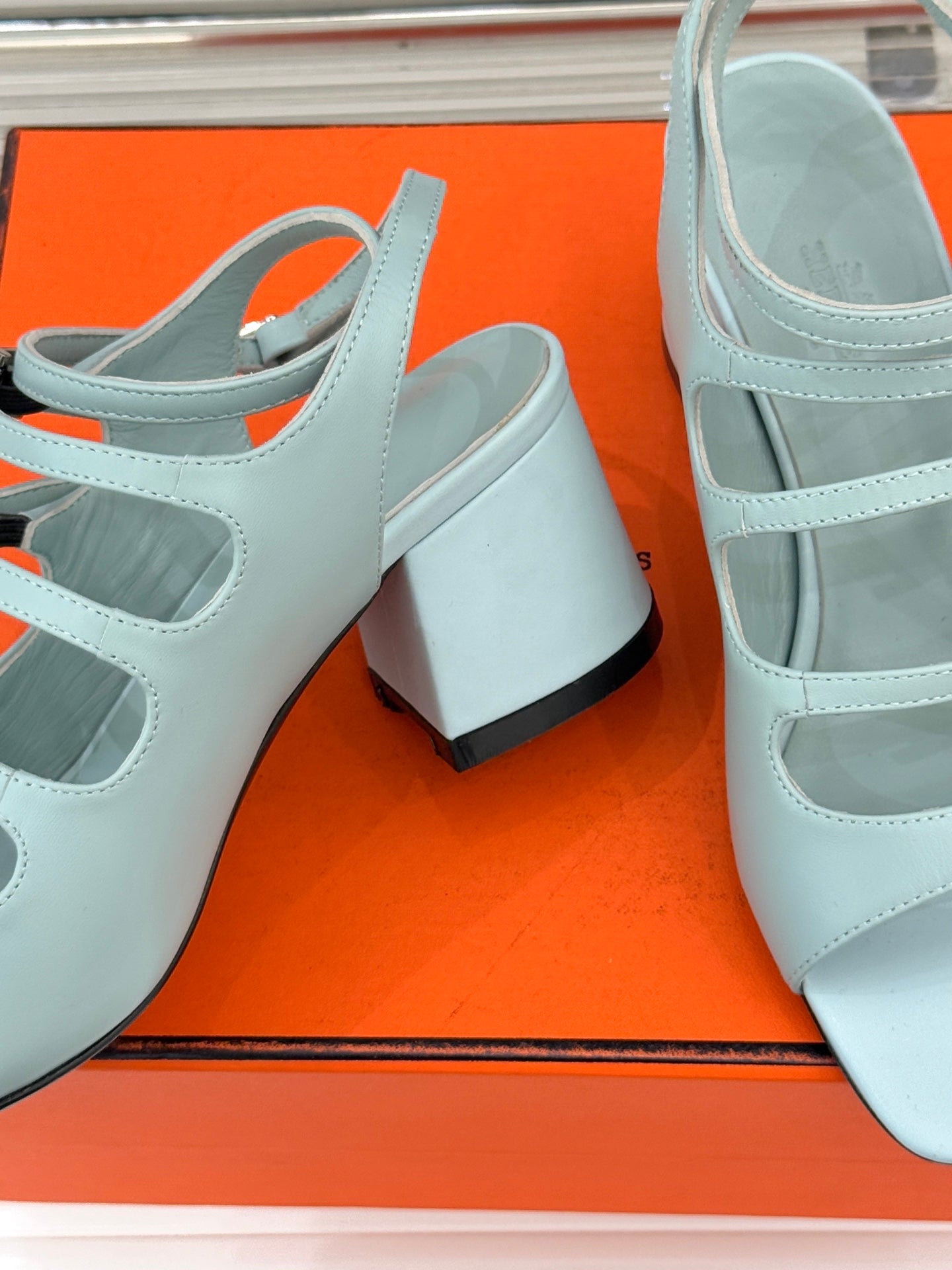 HM 26ss Peep Toe Sandals 65 Baby Blue Sheepskin 642768