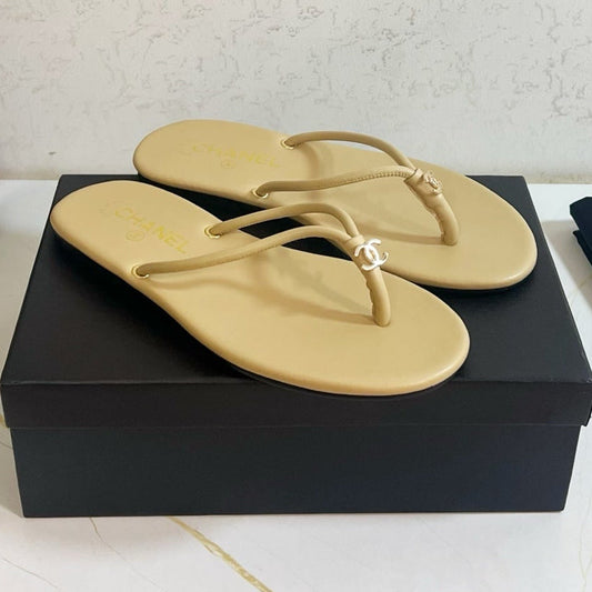 Chanel 2026 Flip-Flops With Gold Hardware Lambskin 779516