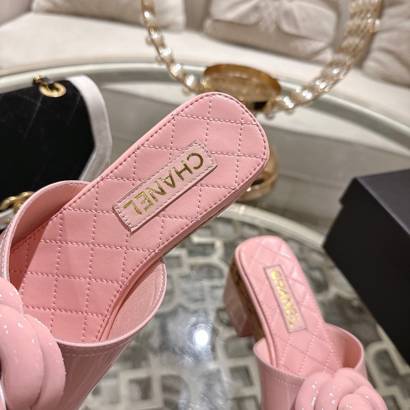 CC 26s Camellia Platform Slippers 65 Pink Patent Leather 627045