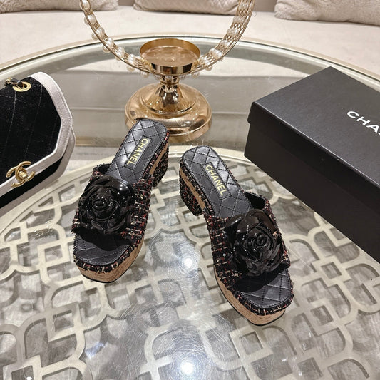 CC 26s Camellia Platform Slippers 65 Black Multicolor Tweed Leather 627052