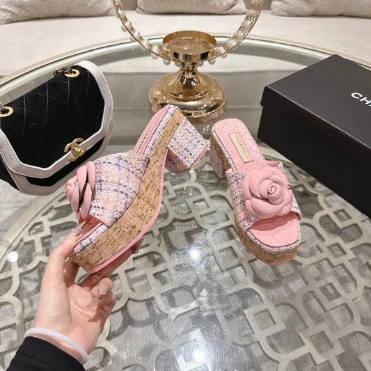 CC 26s Camellia Platform Slippers 65 Pink Tweed Leather 627057
