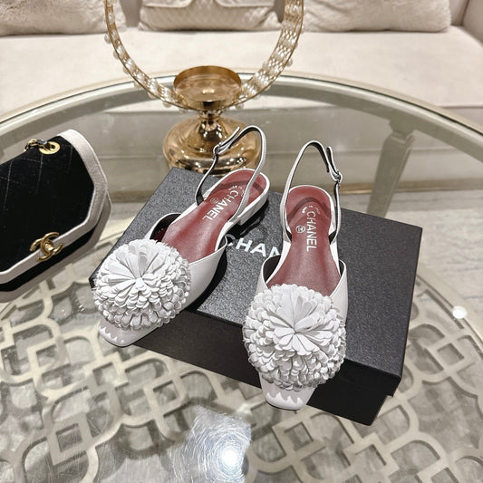 CC 26s Floral Backless Sandals White Sheepskin 627021