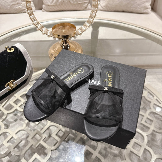CC 26s Chunky Heel Sandals Black Mesh Sheepskin 627065