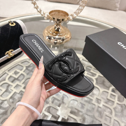 CC 26s Platform Slippers Black Sheepskin 627069