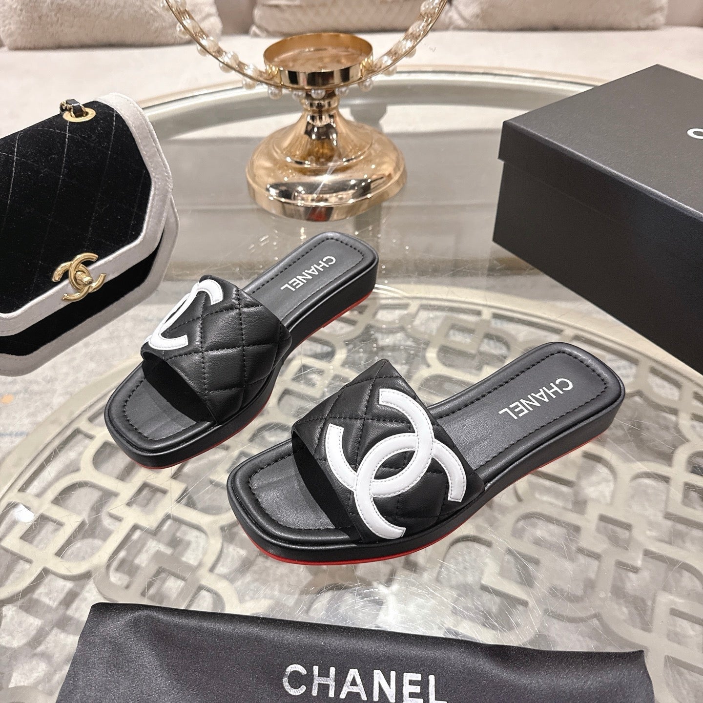 CC 26s Platform Slippers Black White Sheepskin 627072