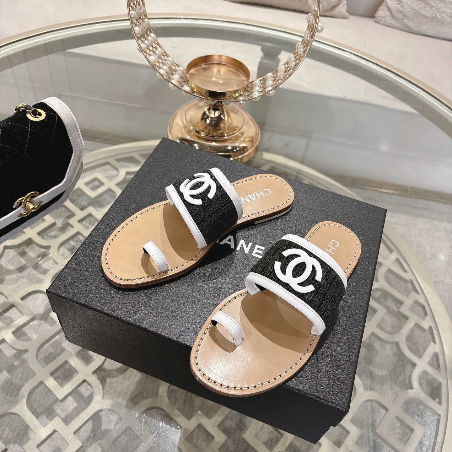 Chanel 2026 Newest Double C Slippers Leather Sheepskin 834459