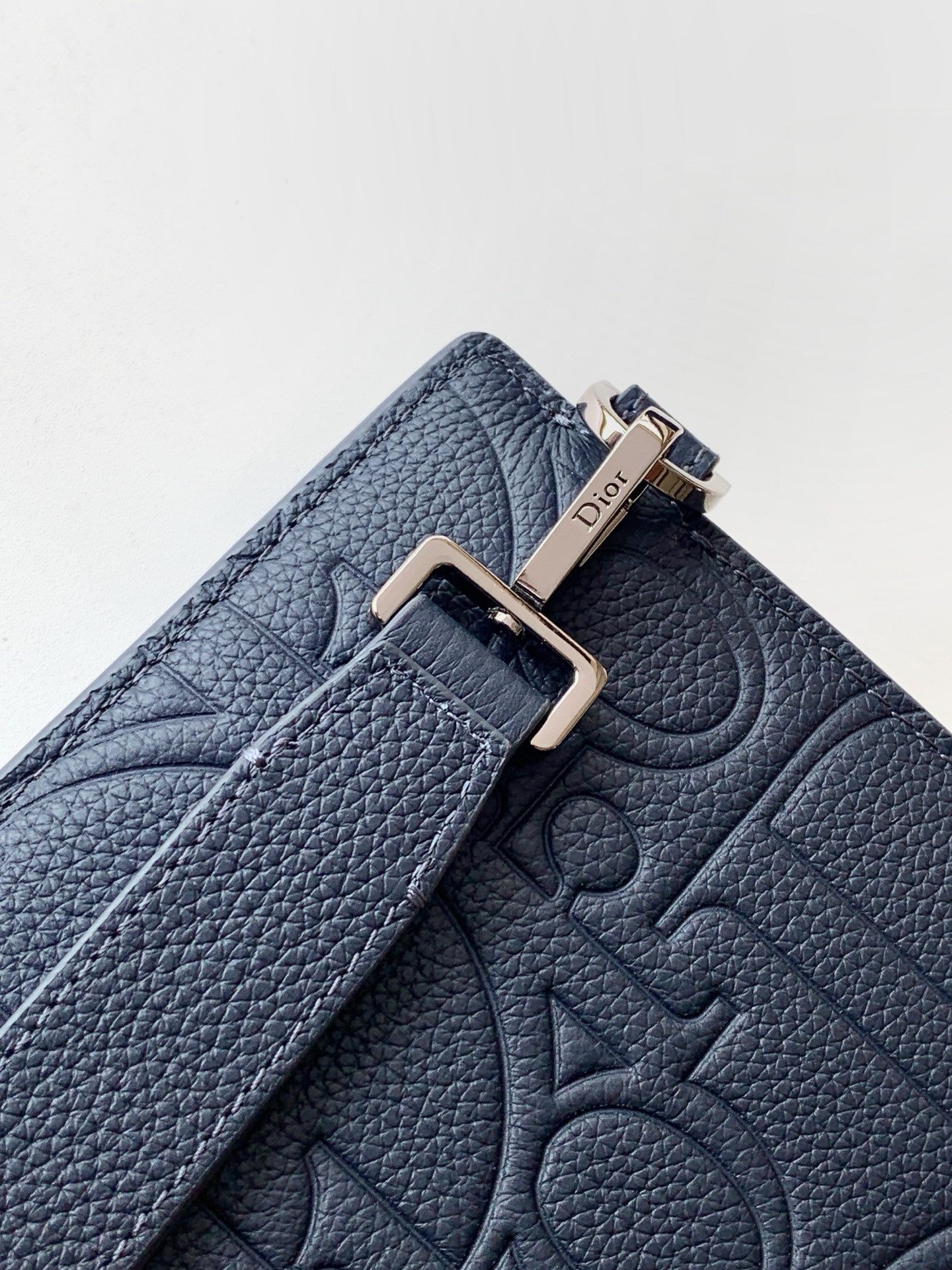 Dior 2026 A5 Triangle Pouch 27cm Navy Grained Calfskin 355418