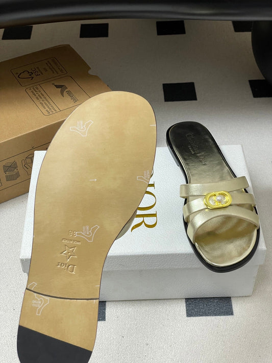 CD 26 Chunky Heel Sandals Metallic Gold Leather 593528