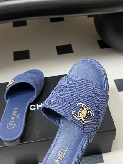CC 26s Flat Sandals Dark Blue Canvas Sheepskin Double C 649505