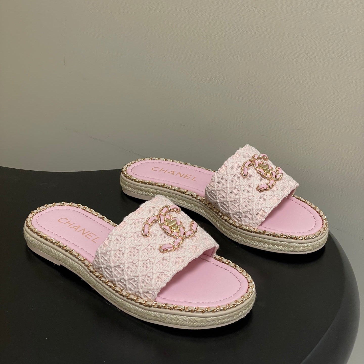 CC 26s Flat Slippers Pink Gold Fabric Sheepskin 649485