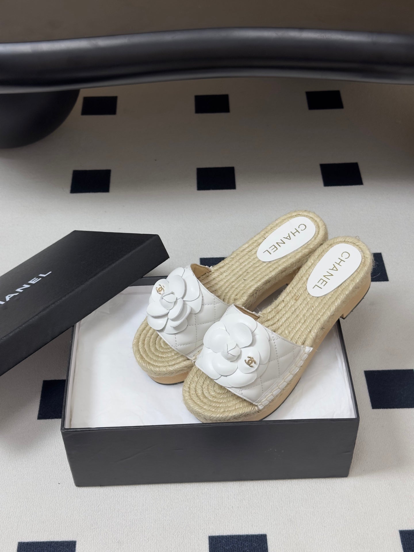 Chanel 2026 Camellia Slippers Sheepskin 834648