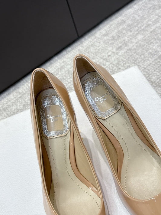 CD 26s High Heels Pump 105 Beige Patent Leather 661480