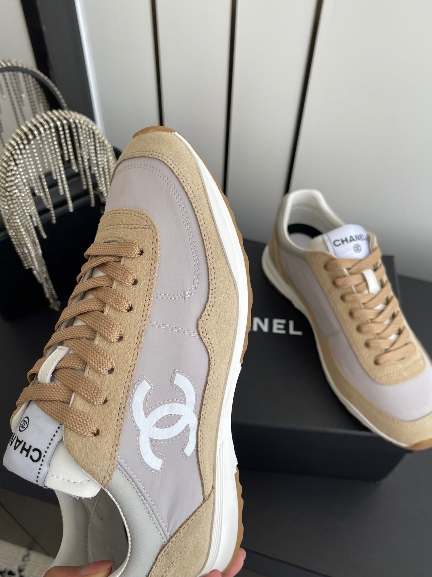 Chanel 2026 Sneaker Brown Fabric And Calfskin Suede 895744