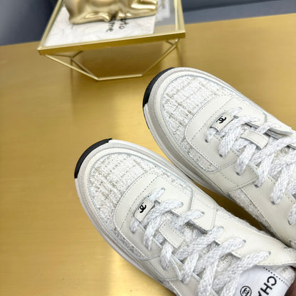 CC 2026 Casual Sneakers White Gray Suede Tweed 668057