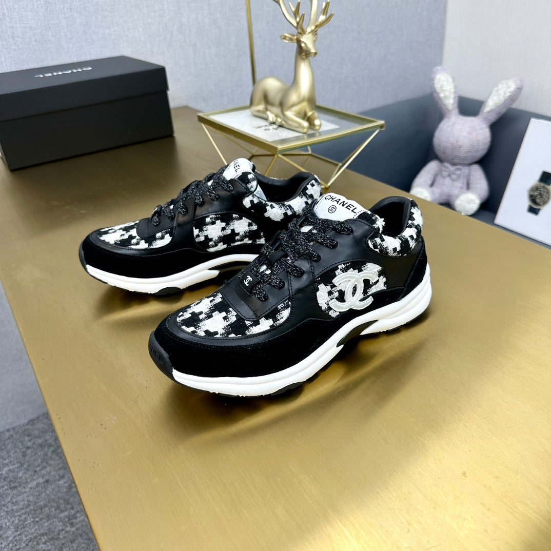 CC 2026 Casual Sneakers Black White Suede Tweed 668058