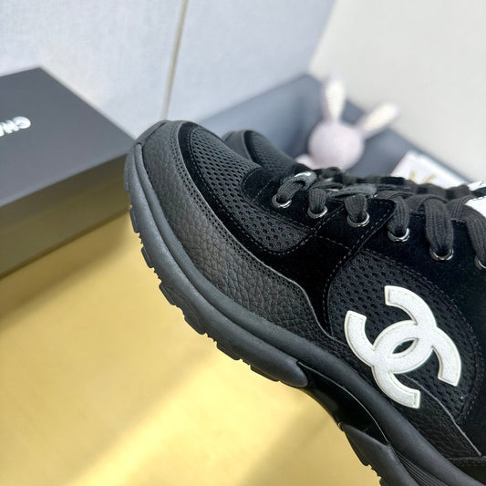 CC 2026 Casual Sneakers Black Suede Cowhide 668067