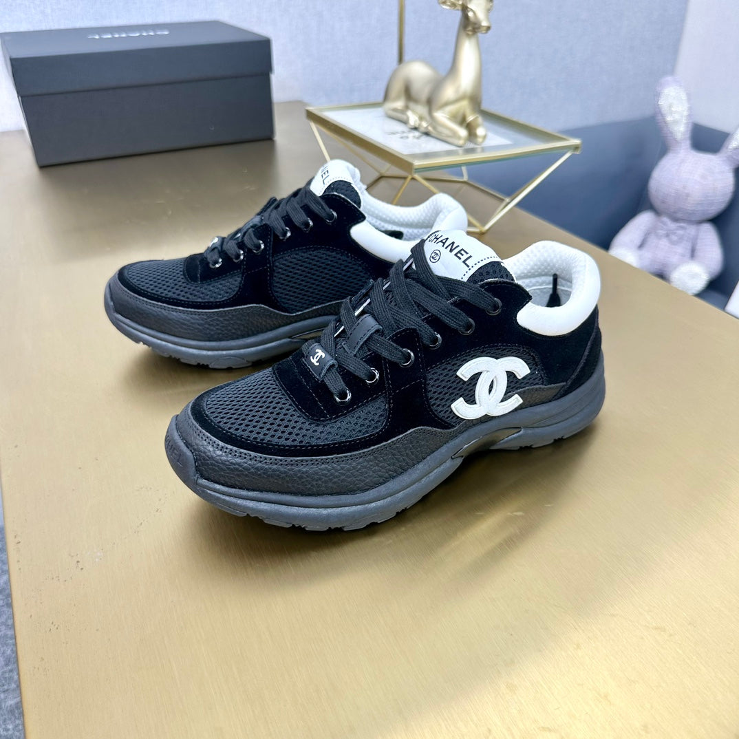 CC 2026 Casual Sneakers Black Suede Cowhide 668067